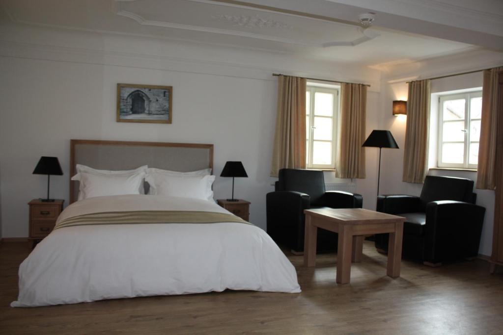 Hotel Hahnmuehle 1323 コーブルク 部屋 写真