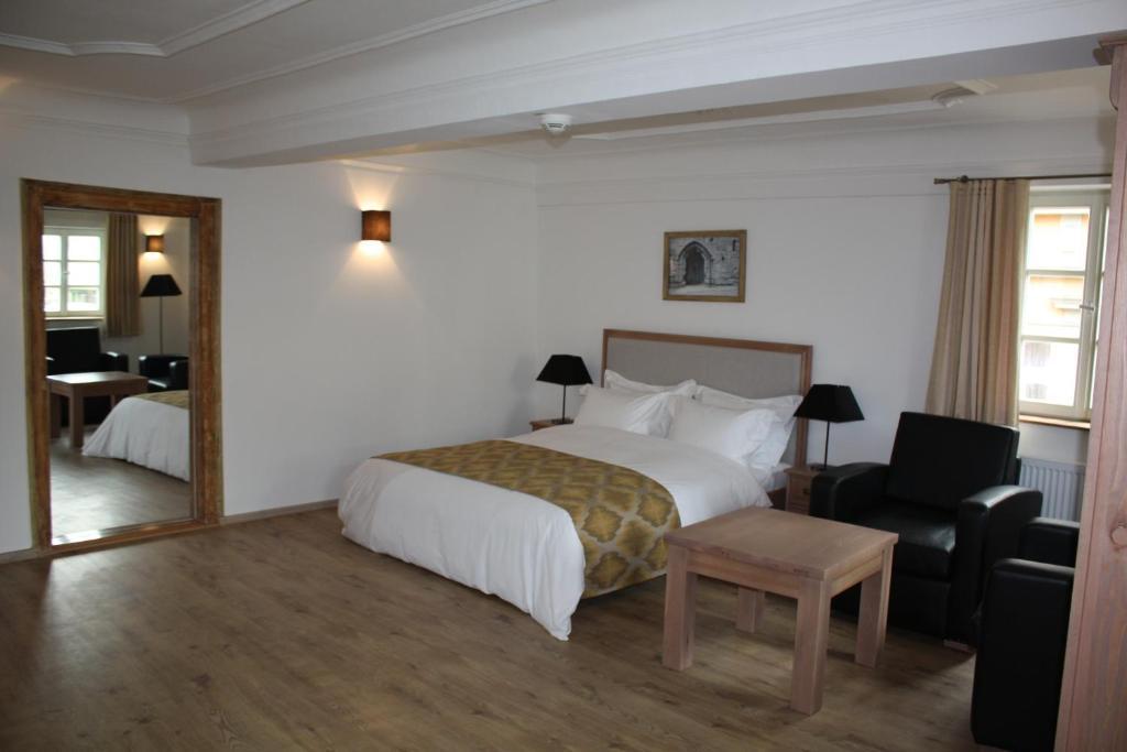 Hotel Hahnmuehle 1323 コーブルク 部屋 写真